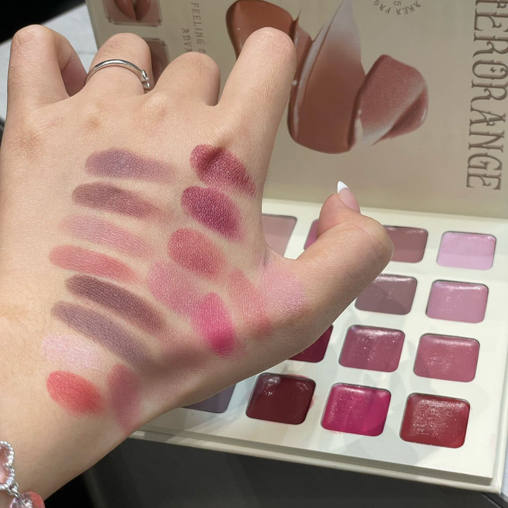 Multifunctional makeup book