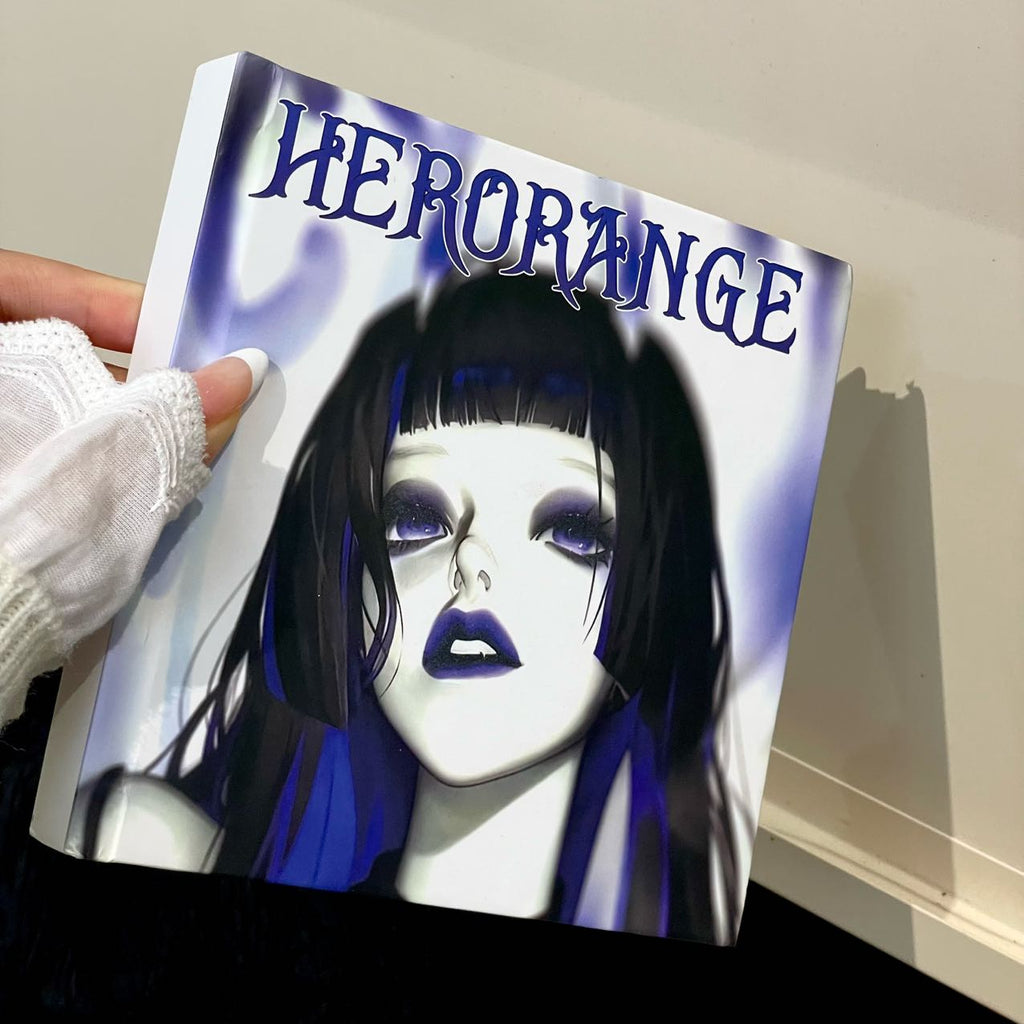 66-color Klein eyeshadow palette