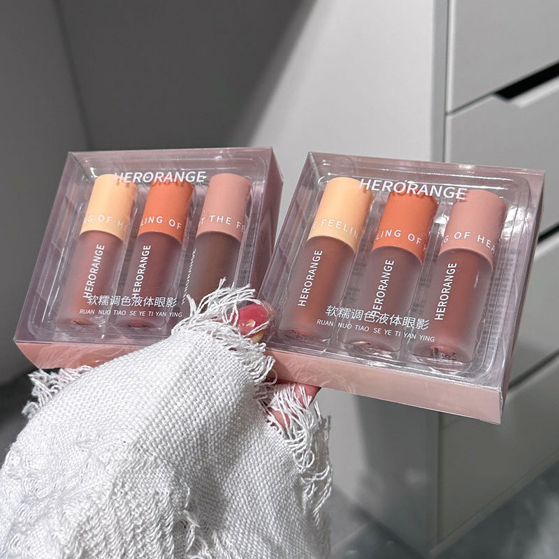 Brown lip and eye coloring