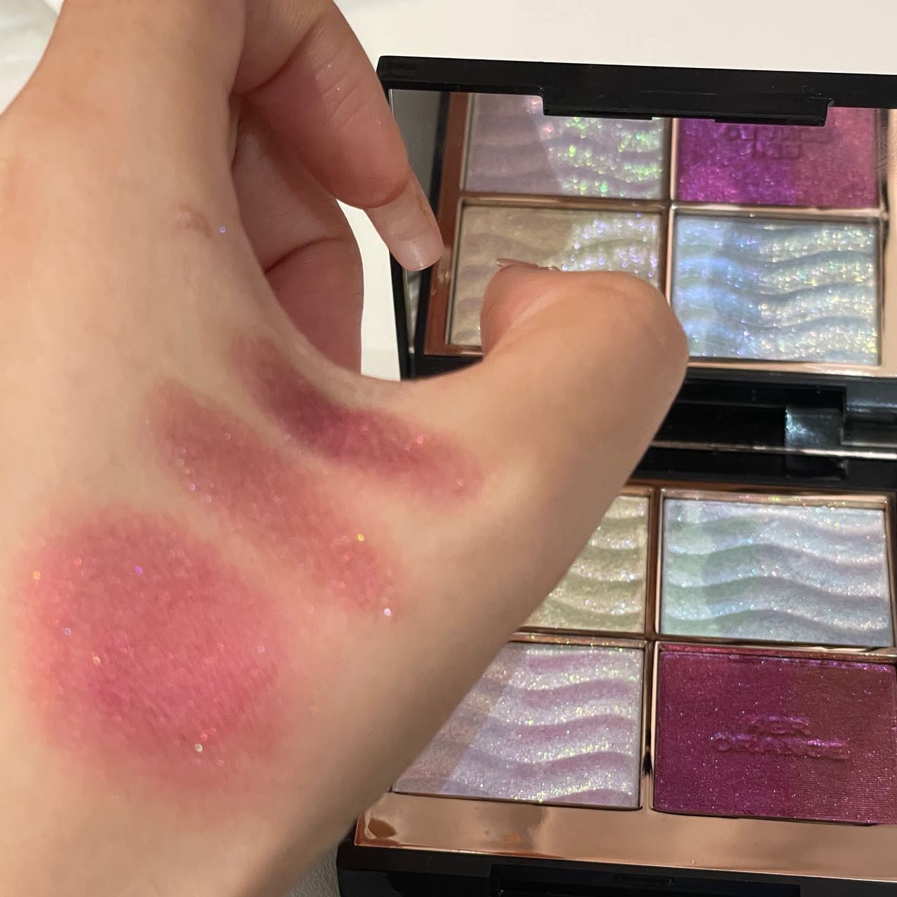 Color patchwork eyeshadow palette