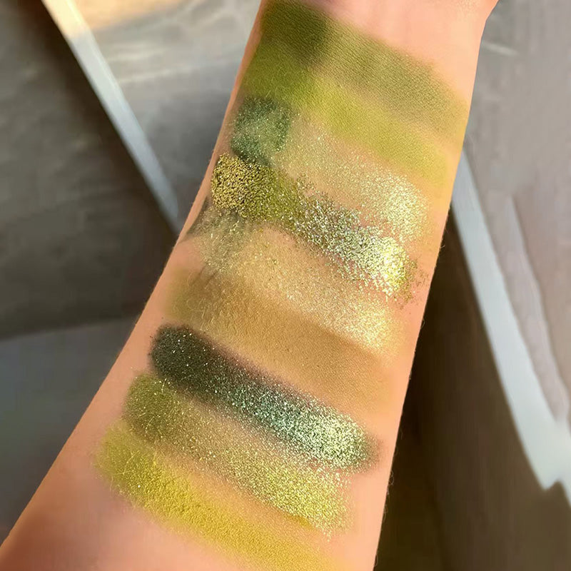 Mint Green Glitter 9-Color Eyeshadow