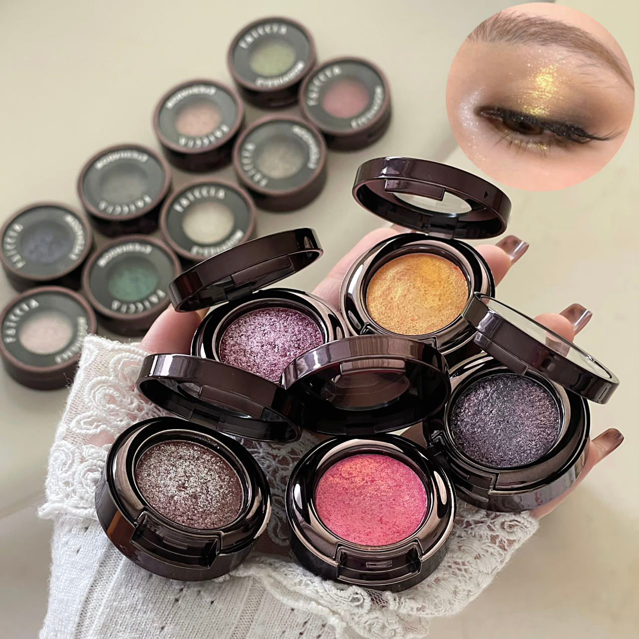 High-pigment glitter single eyeshadow