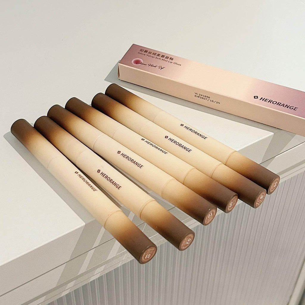 Six-piece matte lip gloss set